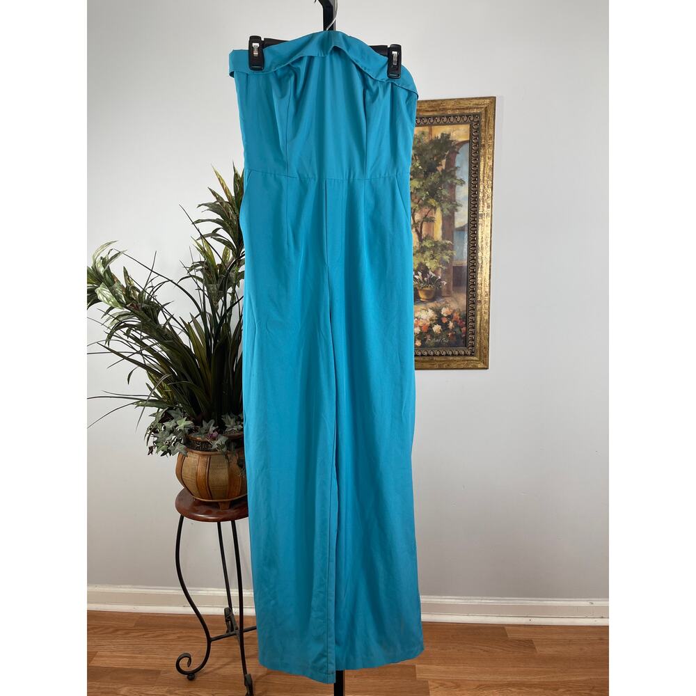 Fashion Nova Jumpsuit Women's Medium Turquoise Wide Leg Minimalist Quiet Luxury